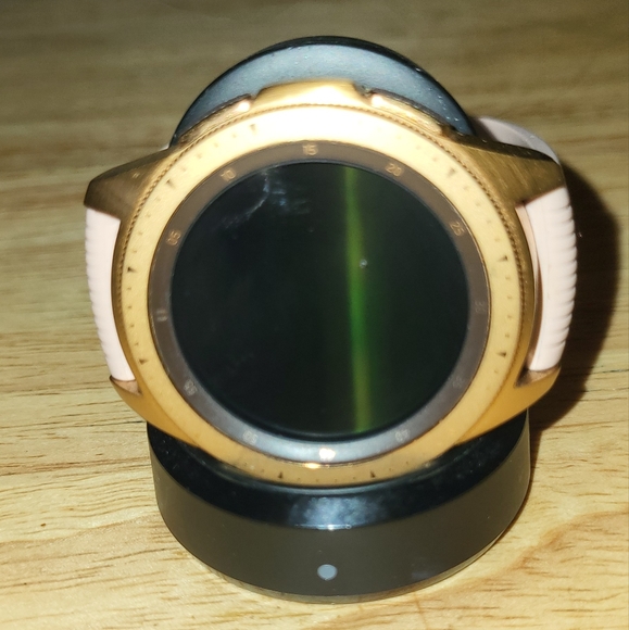 Galaxy watch Rose gold - Picture 1 of 2